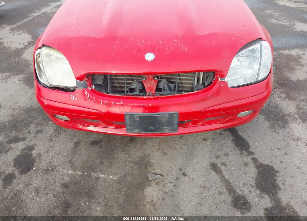 2002 MERCEDES-BENZ SLK 320 VIN: WDBKK65F52F240033