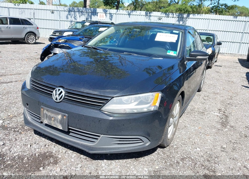 2014 VOLKSWAGEN JETTA VIN: 3VWD17AJ2EM325152