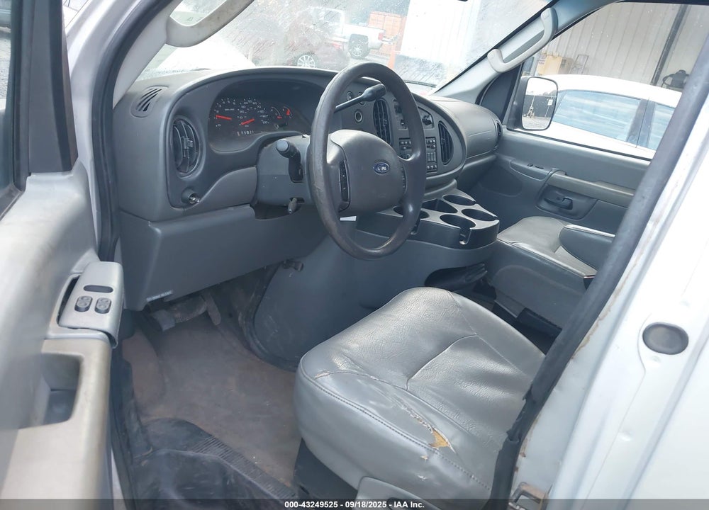 2007 FORD E-350 SUPER DUTY XL/XLT VIN: 1FBSS31L37DA55868