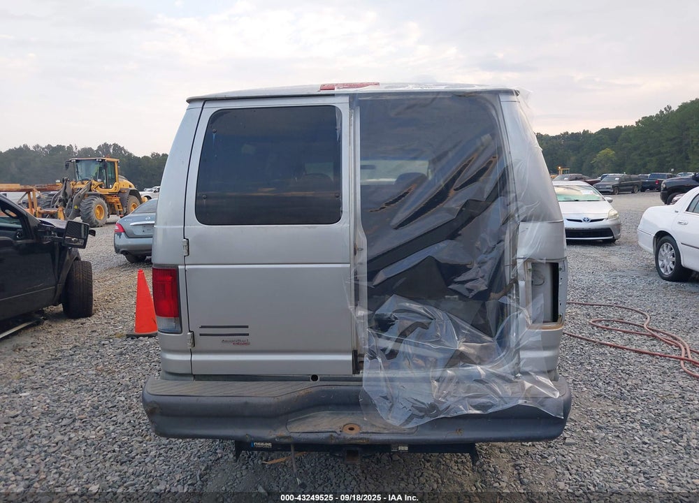 2007 FORD E-350 SUPER DUTY XL/XLT VIN: 1FBSS31L37DA55868