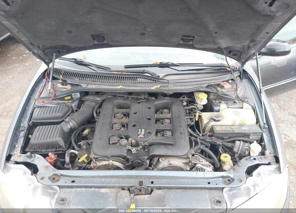 2001 CHRYSLER 300M VIN: 2C3AE66G31H651587