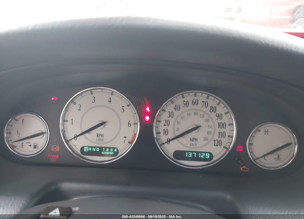 2001 CHRYSLER 300M VIN: 2C3AE66G31H651587