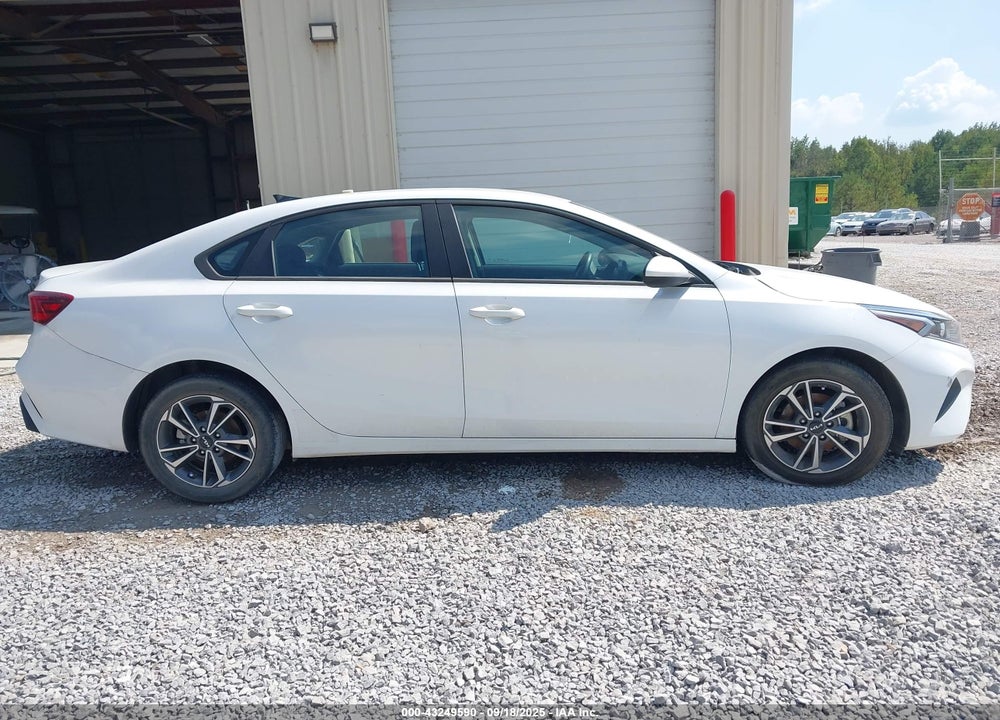 2023 KIA FORTE VIN: 3KPF24AD0PE641566