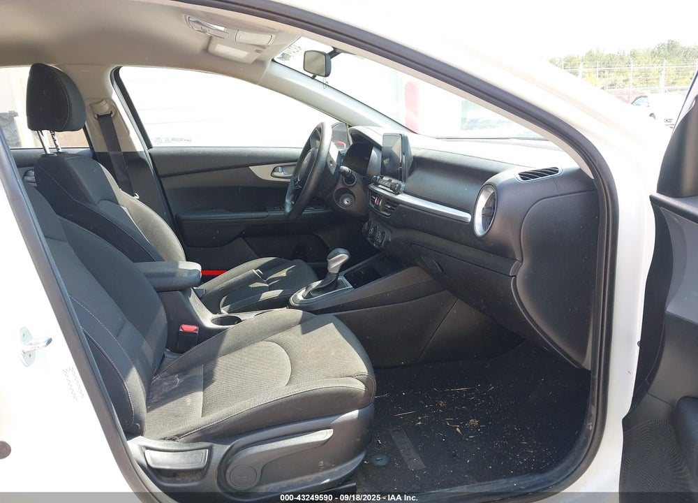 2023 KIA FORTE VIN: 3KPF24AD0PE641566