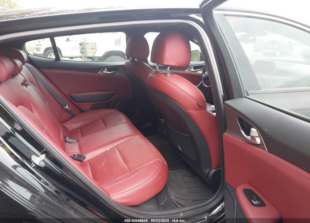 2019 KIA STINGER VIN: KNAE35LC8K6067202