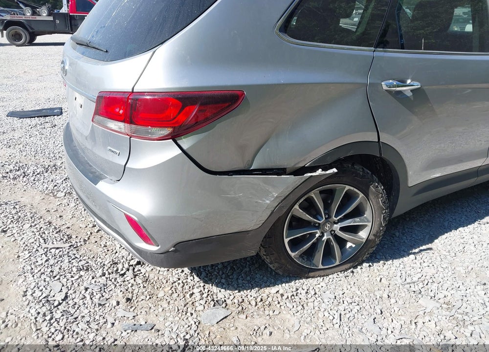 2018 HYUNDAI SANTA FE SE VIN: KM8SMDHF0JU291845