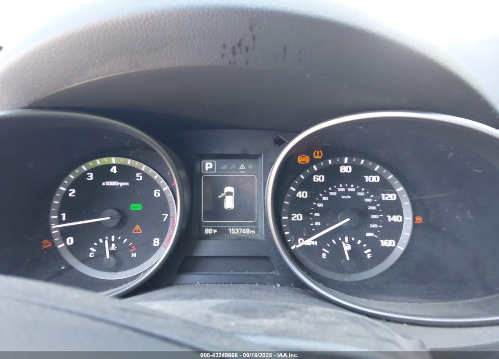 2018 HYUNDAI SANTA FE SE VIN: KM8SMDHF0JU291845