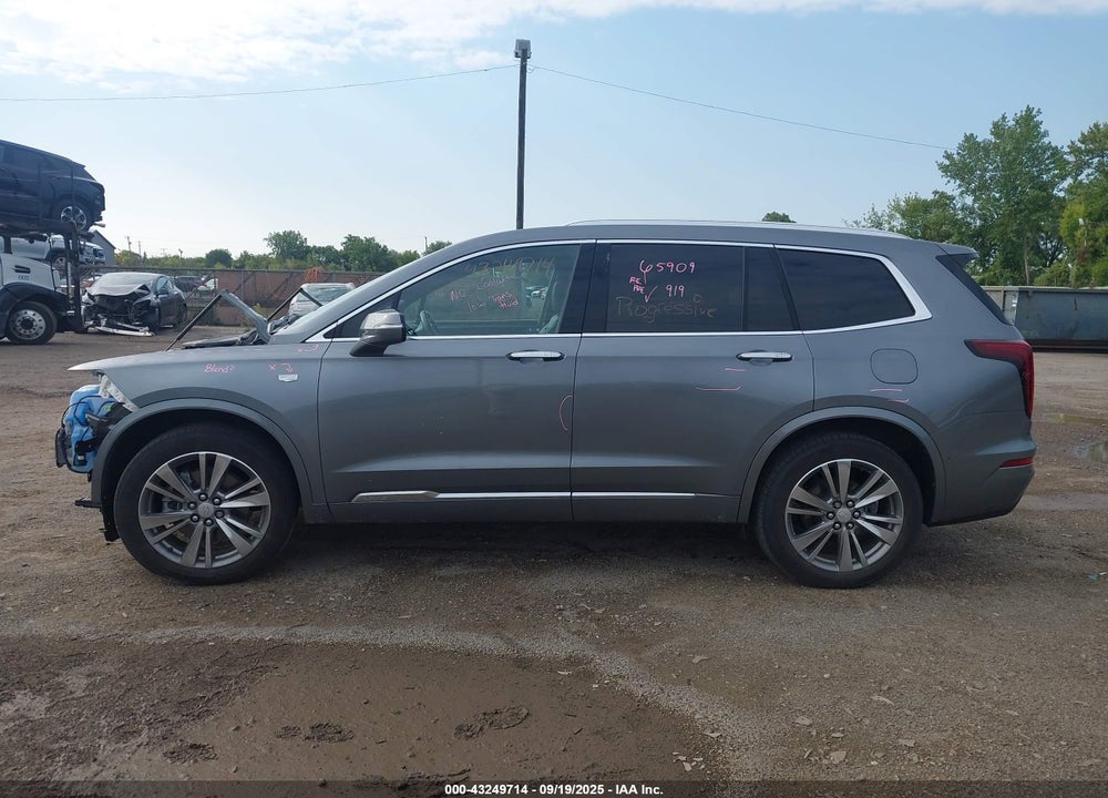 2021 CADILLAC XT6 FWD PREMIUM LUXURY VIN: 1GYKPCRS7MZ221486