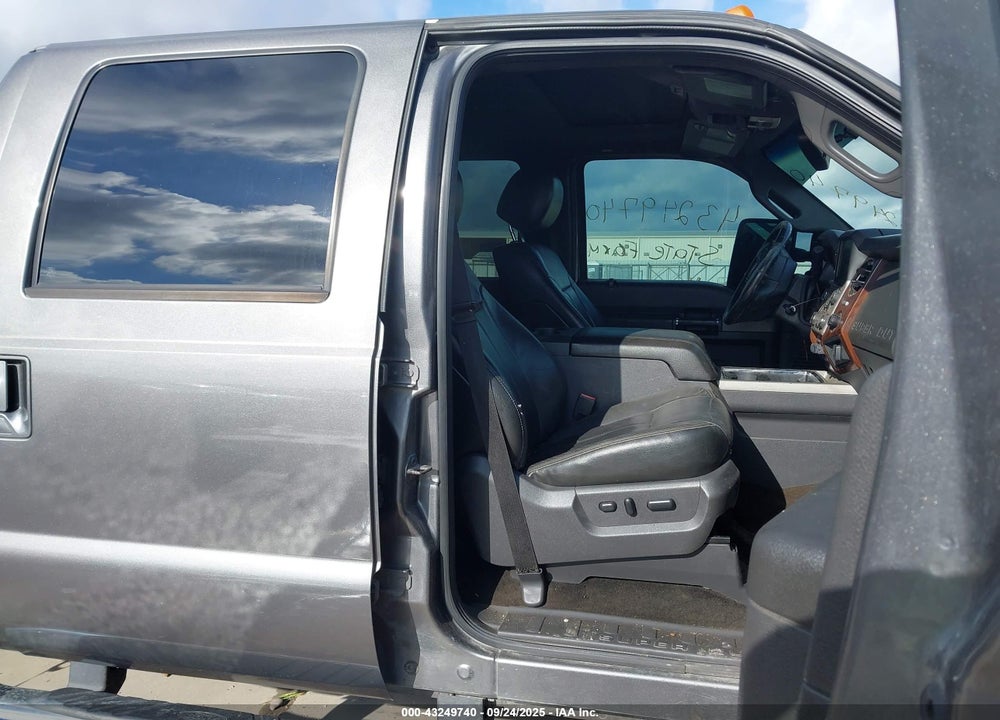 2014 FORD F-350 LARIAT VIN: 1FT8W3DT5EEA37658