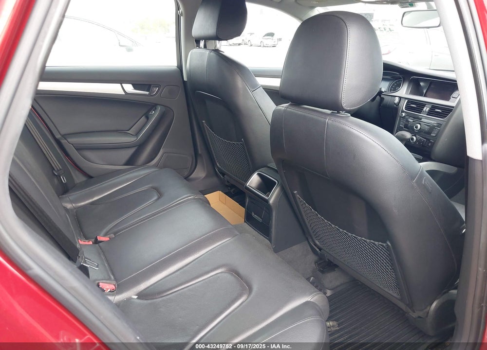 2013 AUDI A4 VIN: WAUBFAFL2DN021243