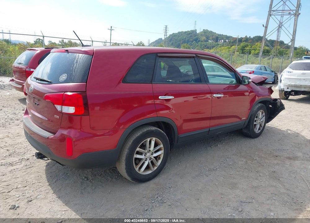 2014 KIA SORENTO VIN: 5XYKTCA66EG500301