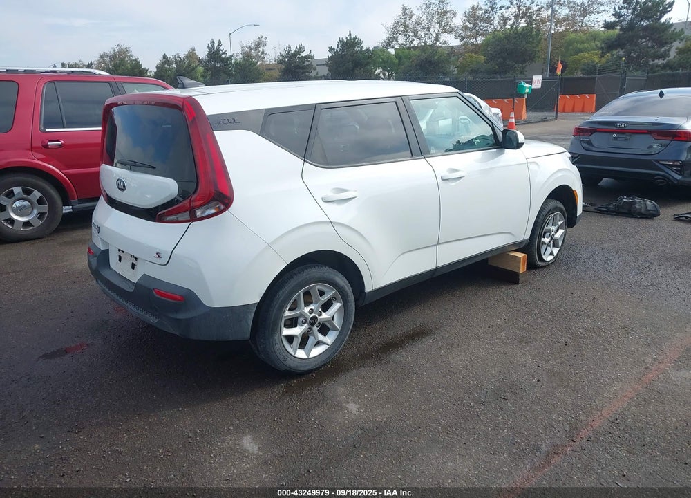 2021 KIA SOUL !/+/S VIN: KNDJ23AU1M7754975