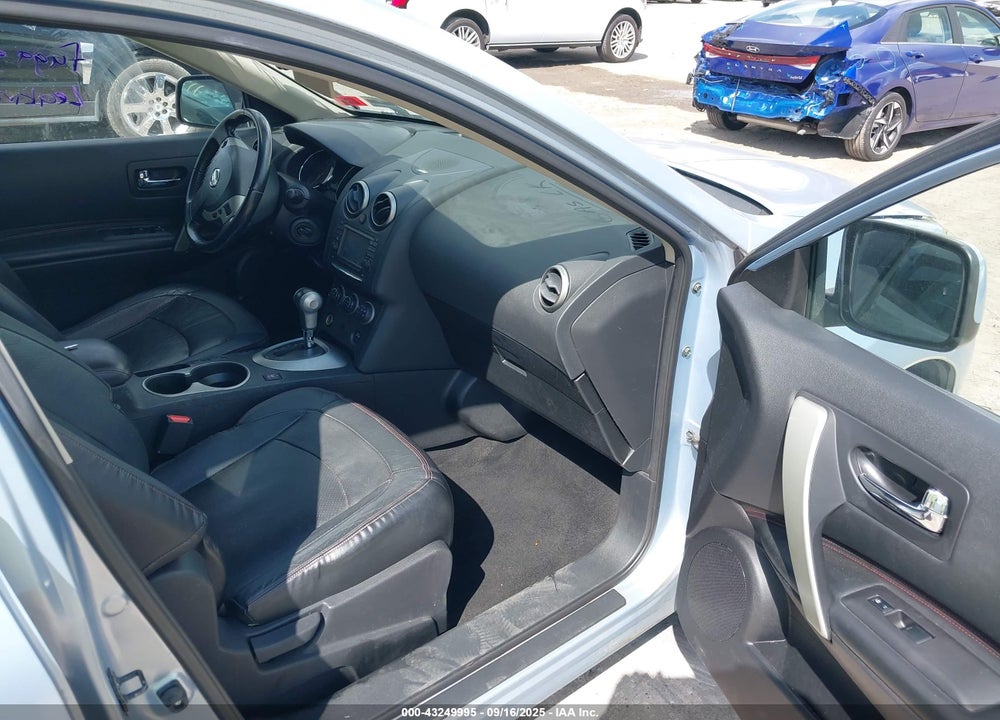 2013 NISSAN ROGUE SV W/SL PKG VIN: JN8AS5MV8DW101859