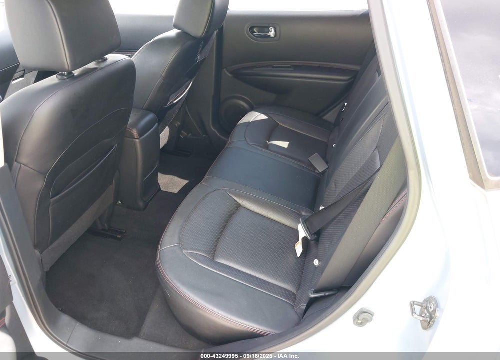 2013 NISSAN ROGUE SV W/SL PKG VIN: JN8AS5MV8DW101859