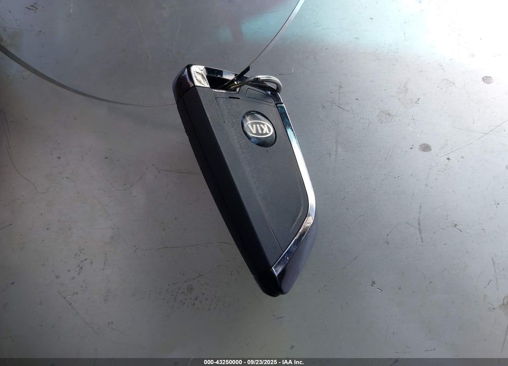 2015 KIA OPTIMA HYBRID VIN: KNAGM4AD0F5080534