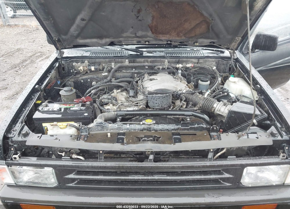 1992 NISSAN PATHFINDER XE VIN: JN8HD17S8NW034409