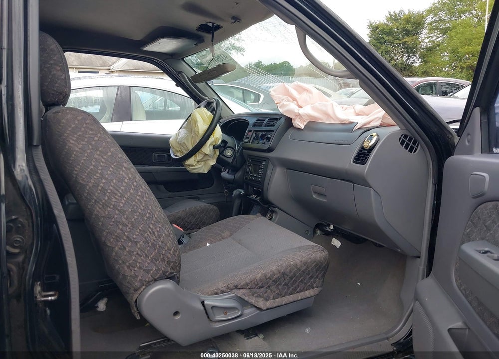2000 NISSAN XTERRA SE/XE VIN: 5N1ED28T0YC580814
