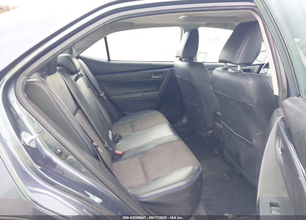 2017 TOYOTA COROLLA SE VIN: 5YFBURHE4HP631367
