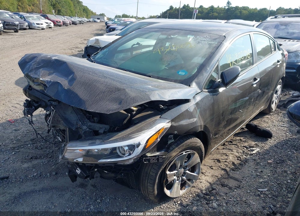2018 KIA FORTE VIN: 3KPFK4A79JE265919