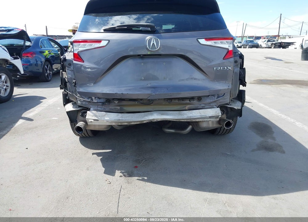 2019 ACURA RDX VIN: 5J8TC1H50KL024361