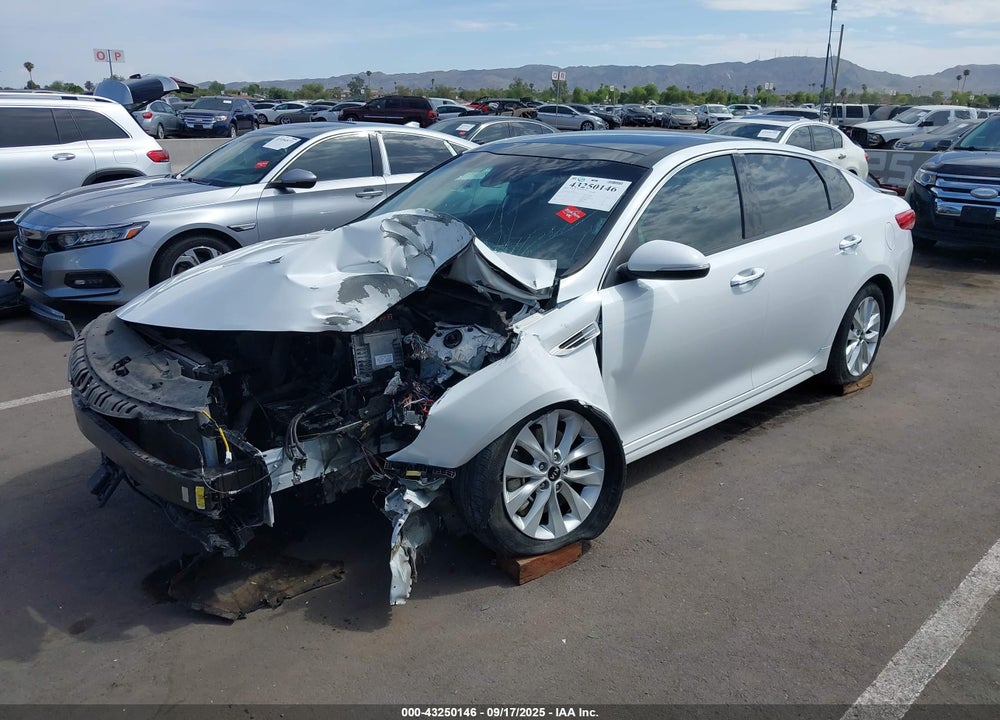 2017 KIA OPTIMA VIN: 5XXGU4L36HG176125