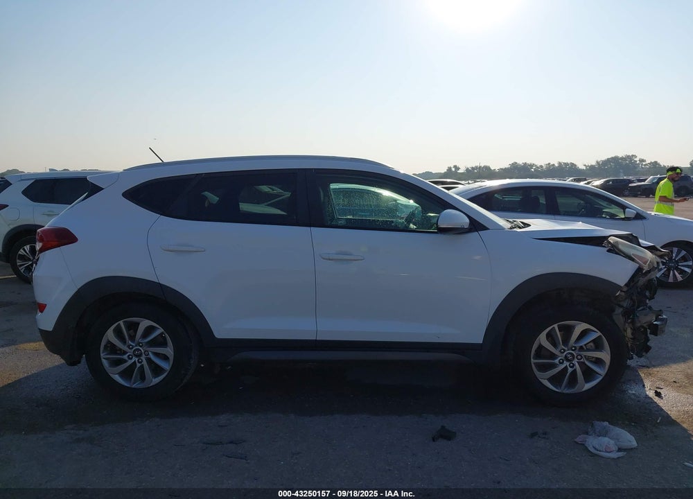 2016 HYUNDAI TUCSON ECO VIN: KM8J33A29GU214500