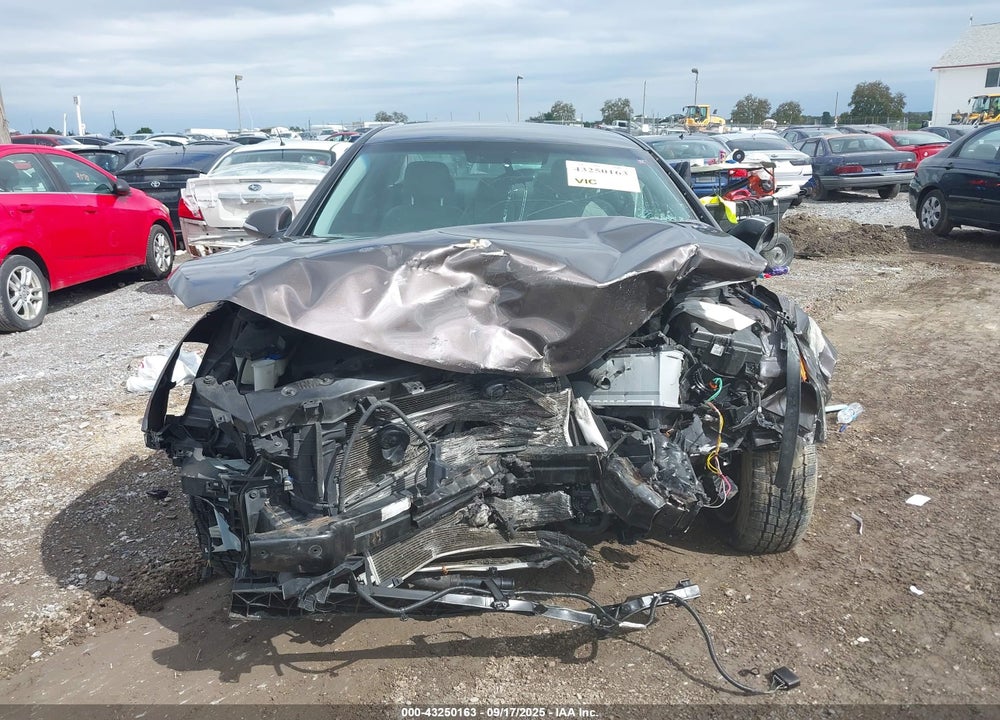 2015 HYUNDAI SONATA VIN: 5NPE34AF1FH047945