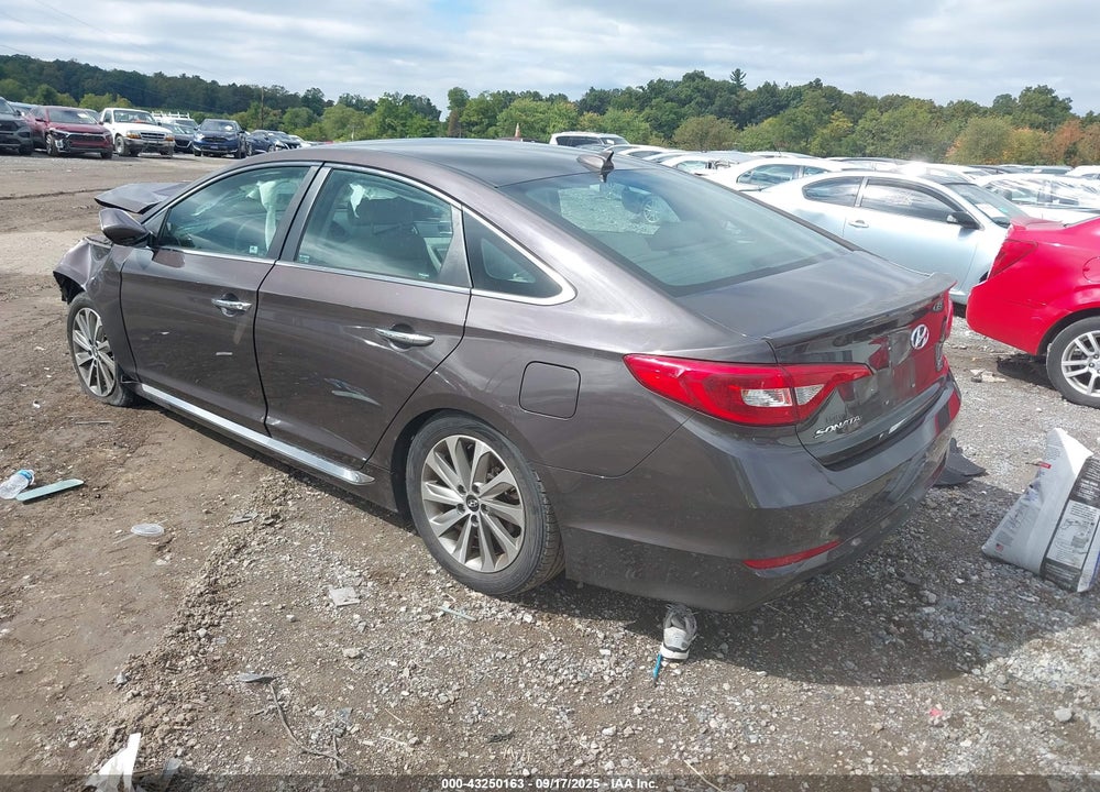 2015 HYUNDAI SONATA VIN: 5NPE34AF1FH047945