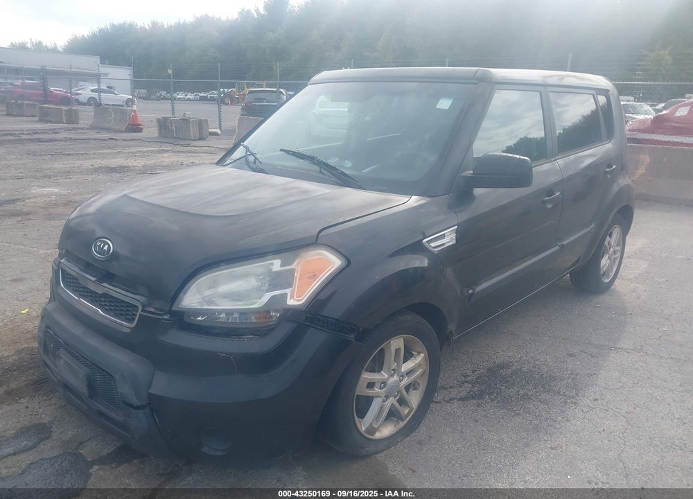 2011 KIA SOUL VIN: KNDJT2A26B7270903