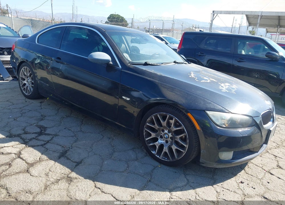 2007 BMW 328I VIN: WBAWV13517P117710