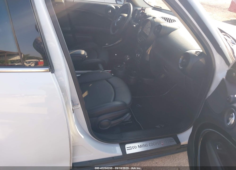 2013 MINI COUNTRYMAN COOPER S VIN: WMWZC3C5XDWP24799