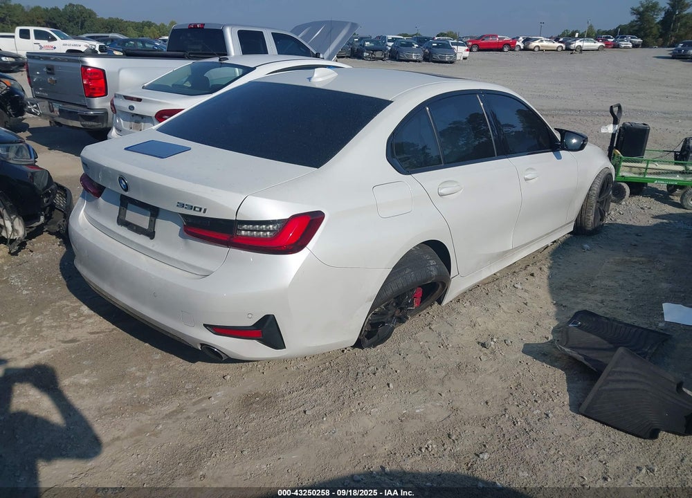 2022 BMW 330I VIN: 3MW5R1J03N8C33901