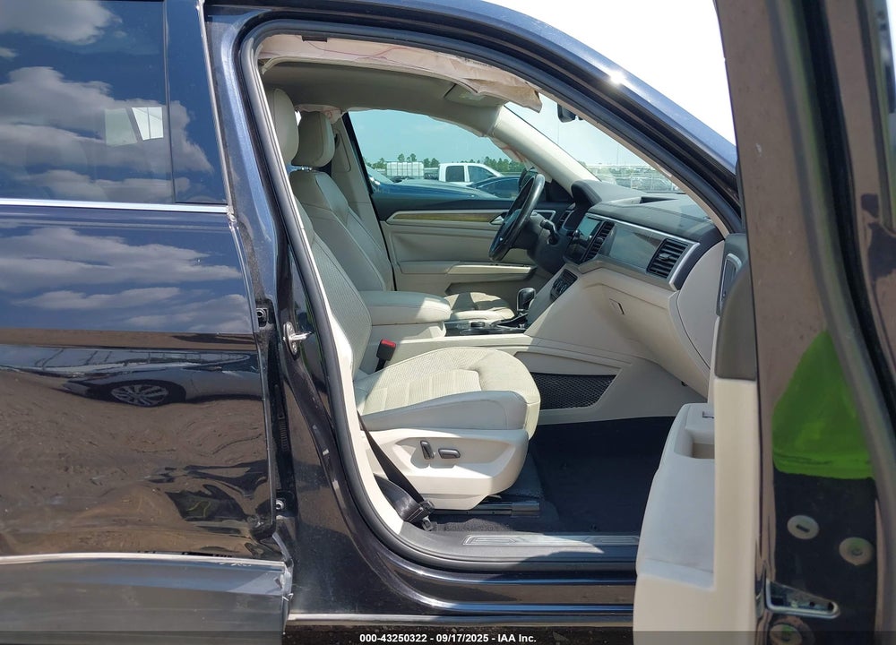 2019 VOLKSWAGEN ATLAS 3.6L V6 SEL PREMIUM VIN: 1V2NR2CA3KC501721