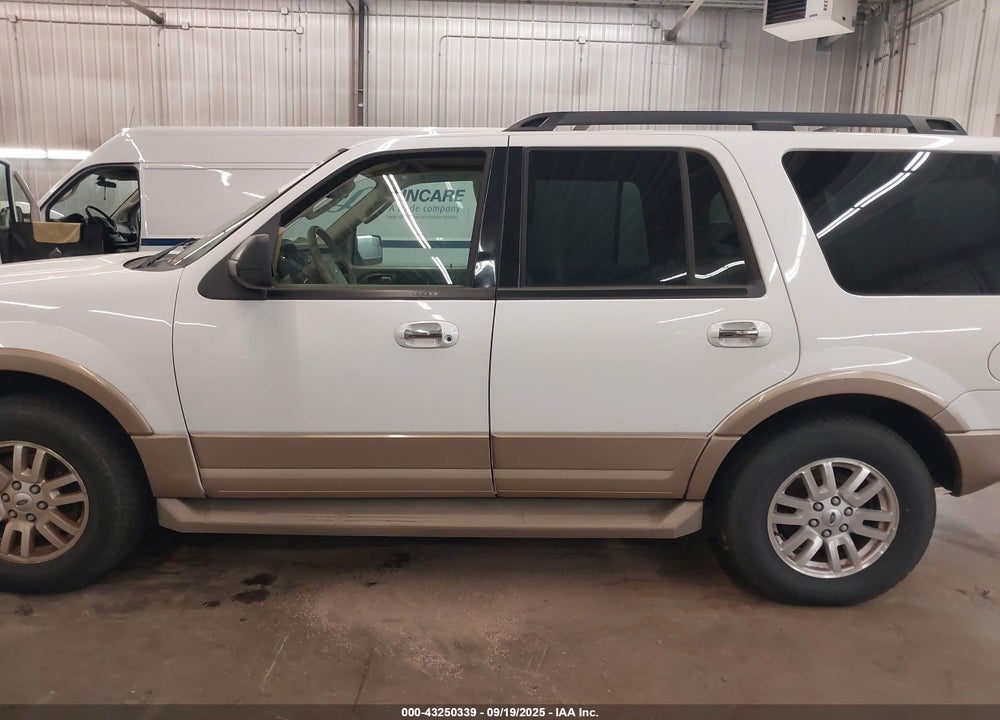 2013 FORD EXPEDITION VIN: 1FMJU1H50DEF33162