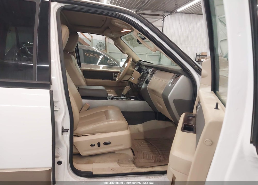 2013 FORD EXPEDITION VIN: 1FMJU1H50DEF33162