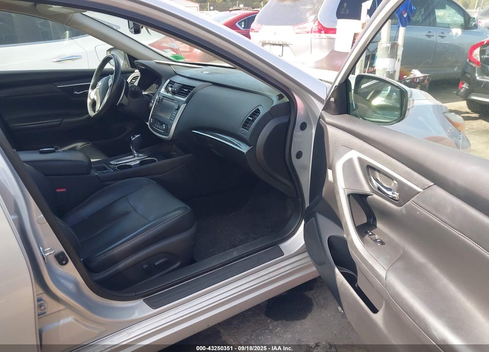 2016 NISSAN ALTIMA 3.5 SL/3.5 SR VIN: 1N4BL3AP6GC159925
