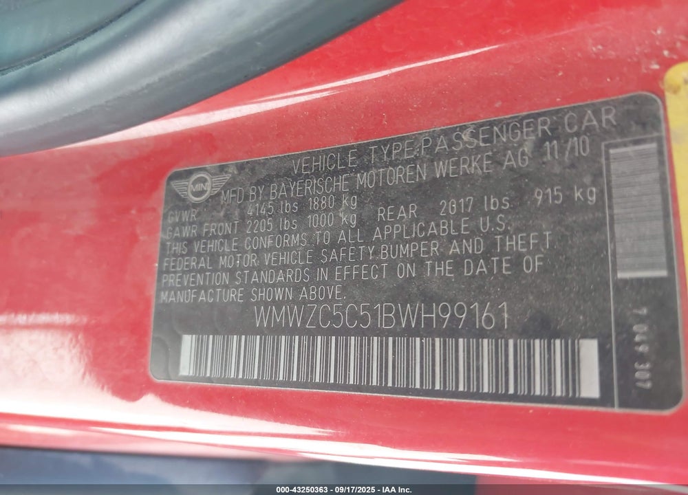 2011 MINI COOPER VIN: WMWZC5C51BWH99161