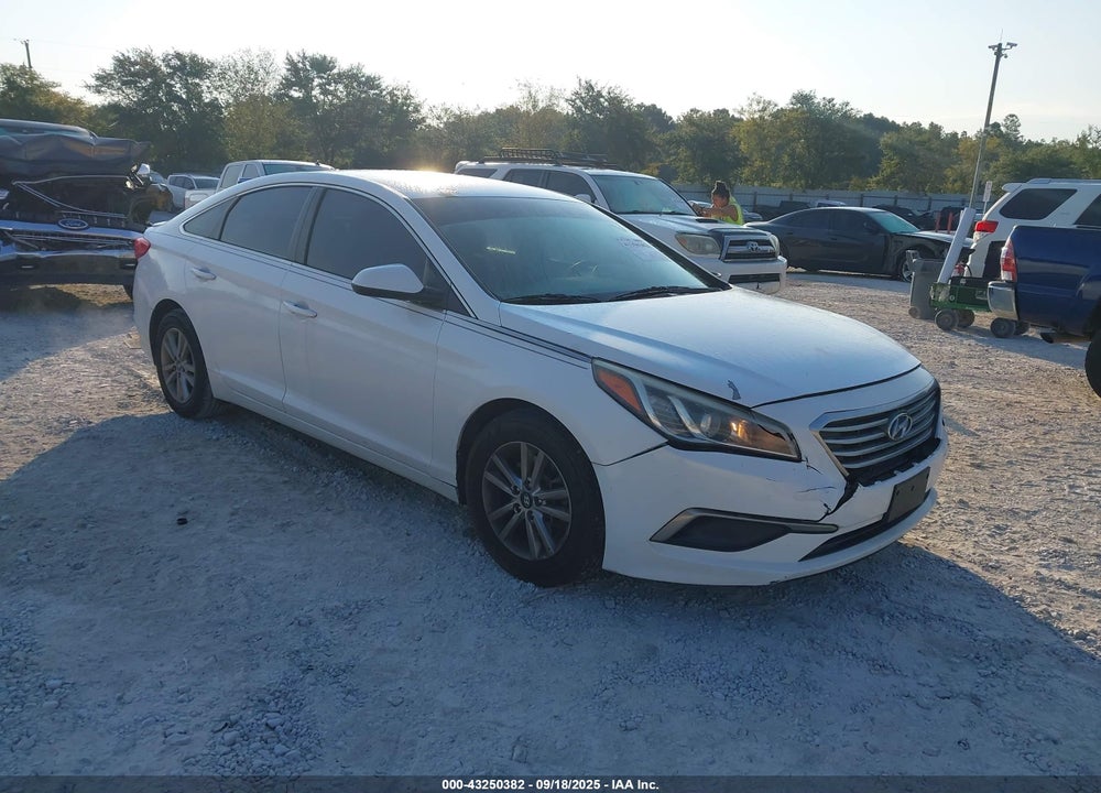 2016 HYUNDAI SONATA SE VIN: 5NPE24AF9GH339170