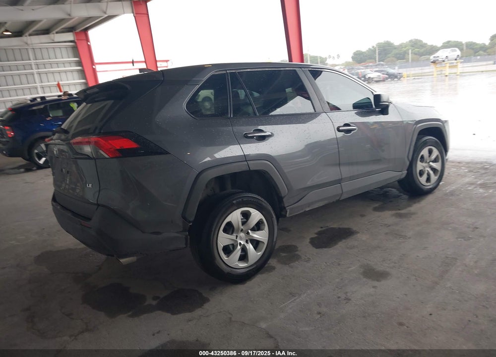 2022 TOYOTA RAV4 VIN: 2T3H1RFV2NW235820
