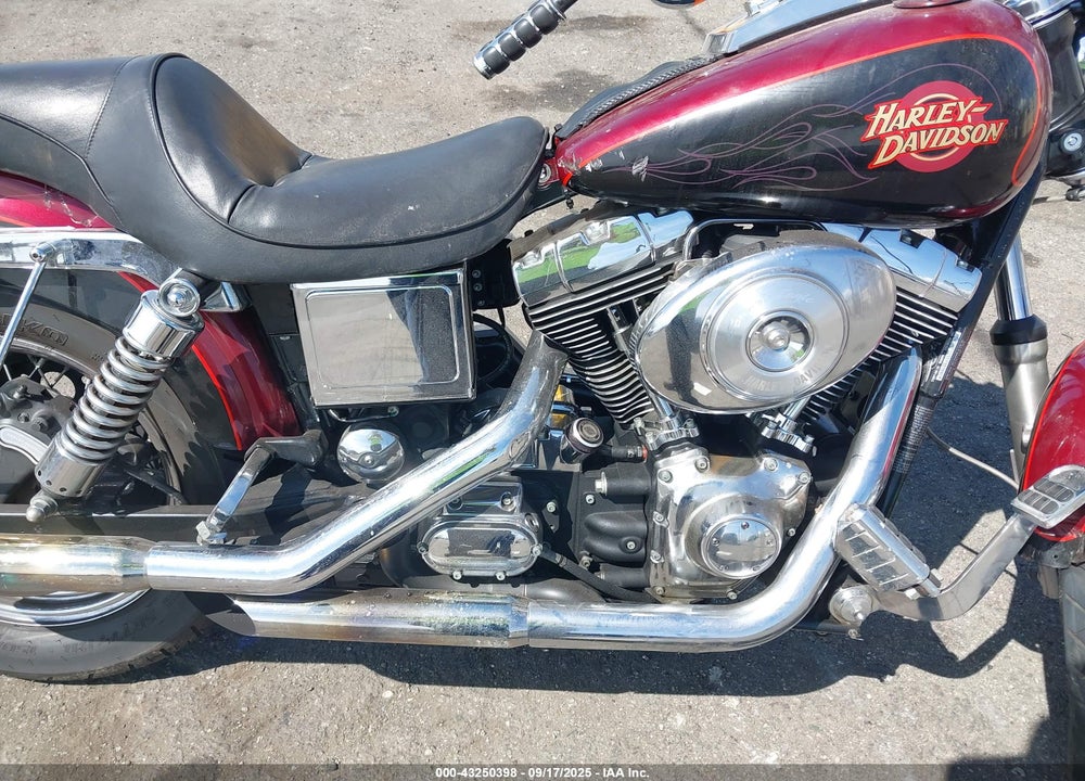 2001 HARLEY-DAVIDSON FXDWG VIN: 1HD1GEV151Y307891