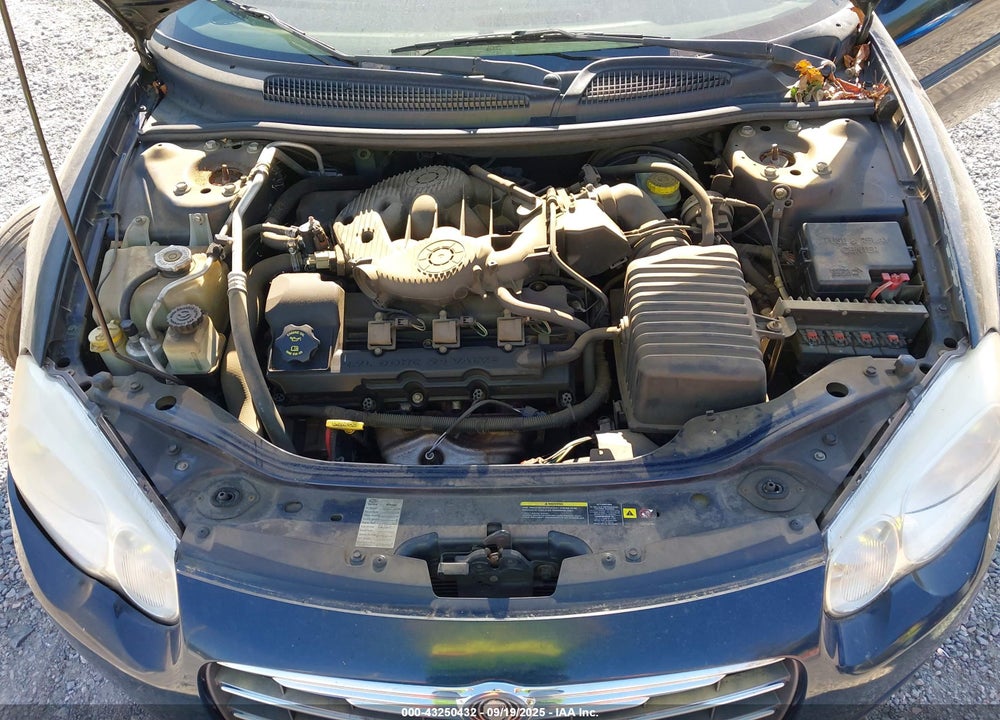 2005 CHRYSLER SEBRING TOURING VIN: 1C3EL55R45N658243