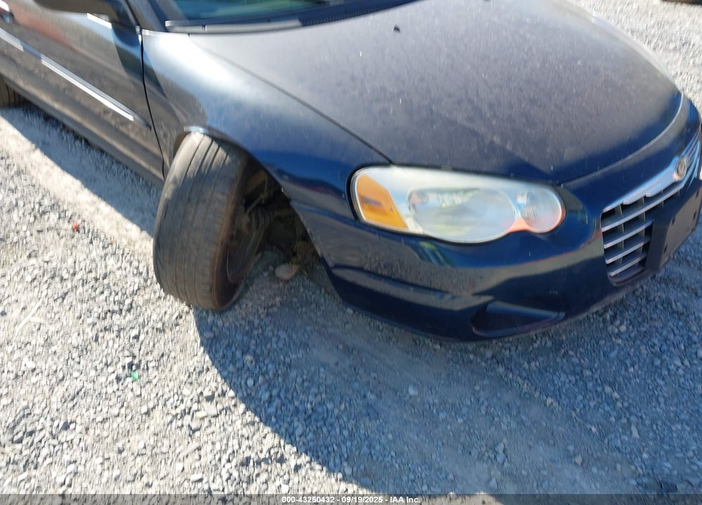 2005 CHRYSLER SEBRING TOURING VIN: 1C3EL55R45N658243