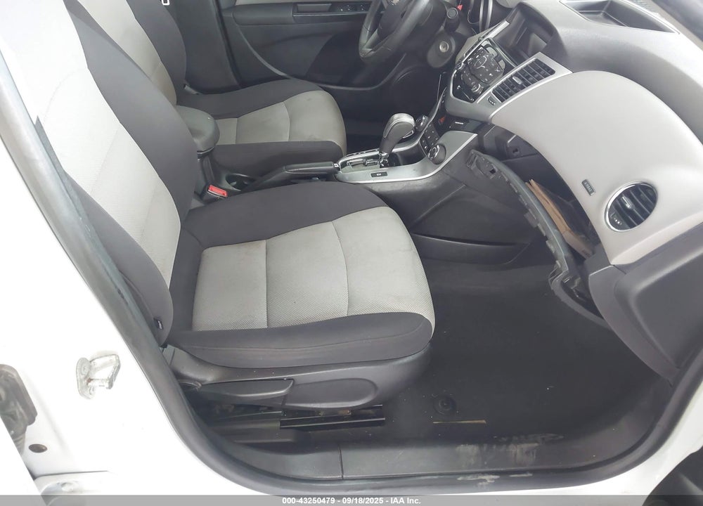 2013 CHEVROLET CRUZE LS AUTO VIN: 1G1PA5SH9D7326705