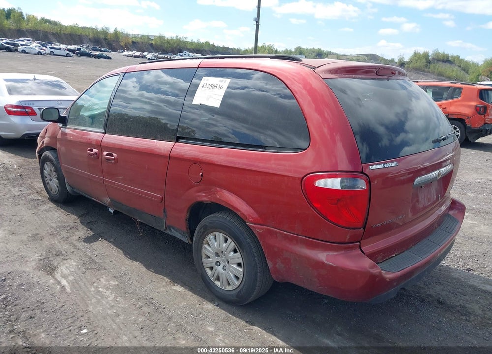 2006 CHRYSLER TOWN & COUNTRY LX VIN: 1A4GP44R46B750986