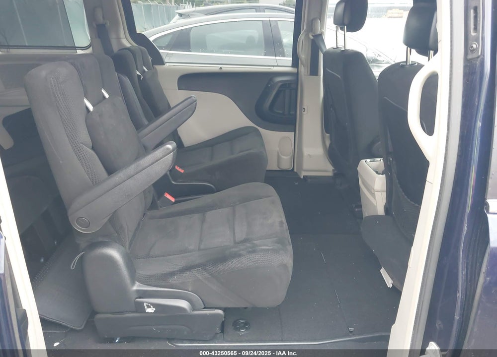 2016 CHRYSLER TOWN & COUNTRY TOURING VIN: 2C4RC1BGXGR177282