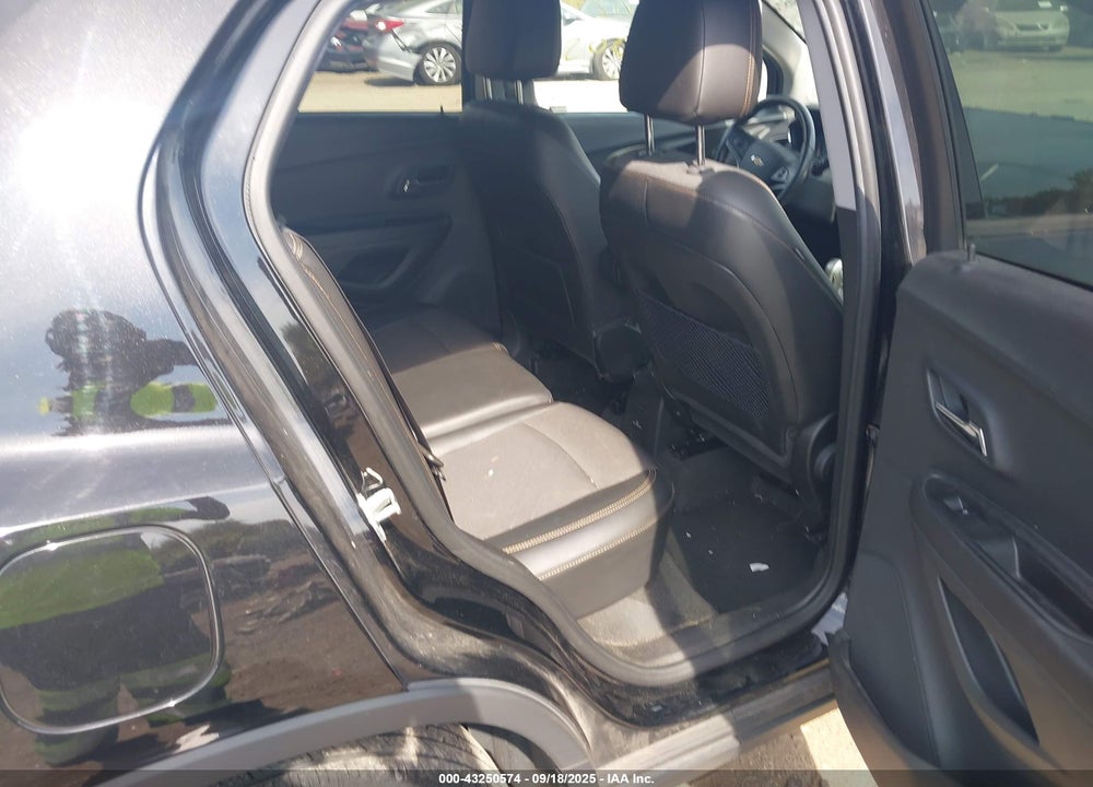 2019 CHEVROLET TRAX LT VIN: 3GNCJPSBXKL367227