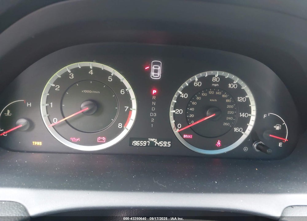 2008 HONDA ACCORD VIN: 1HGCS12888A001923