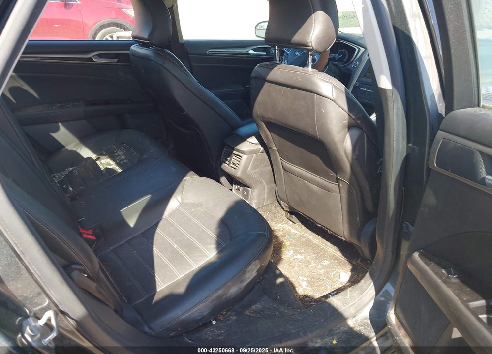 2015 FORD FUSION HYBRID SE VIN: 3FA6P0LU5FR172754
