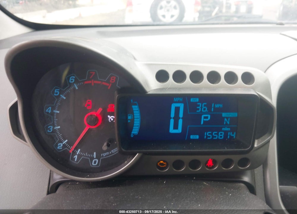 2015 CHEVROLET SONIC VIN: 1G1JE6SB3F4124247