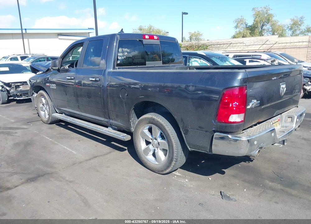 2018 RAM 1500 BIG HORN 4X2 6'4 BOX VIN: 1C6RR6GT9JS232271